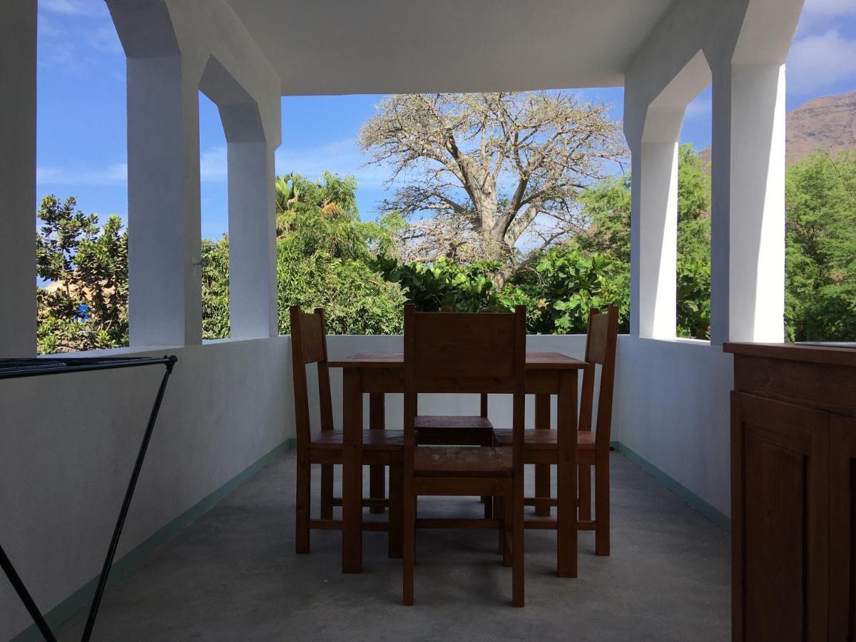 Casa Baobab Acomodação com café da manhã Seladinha Exterior foto