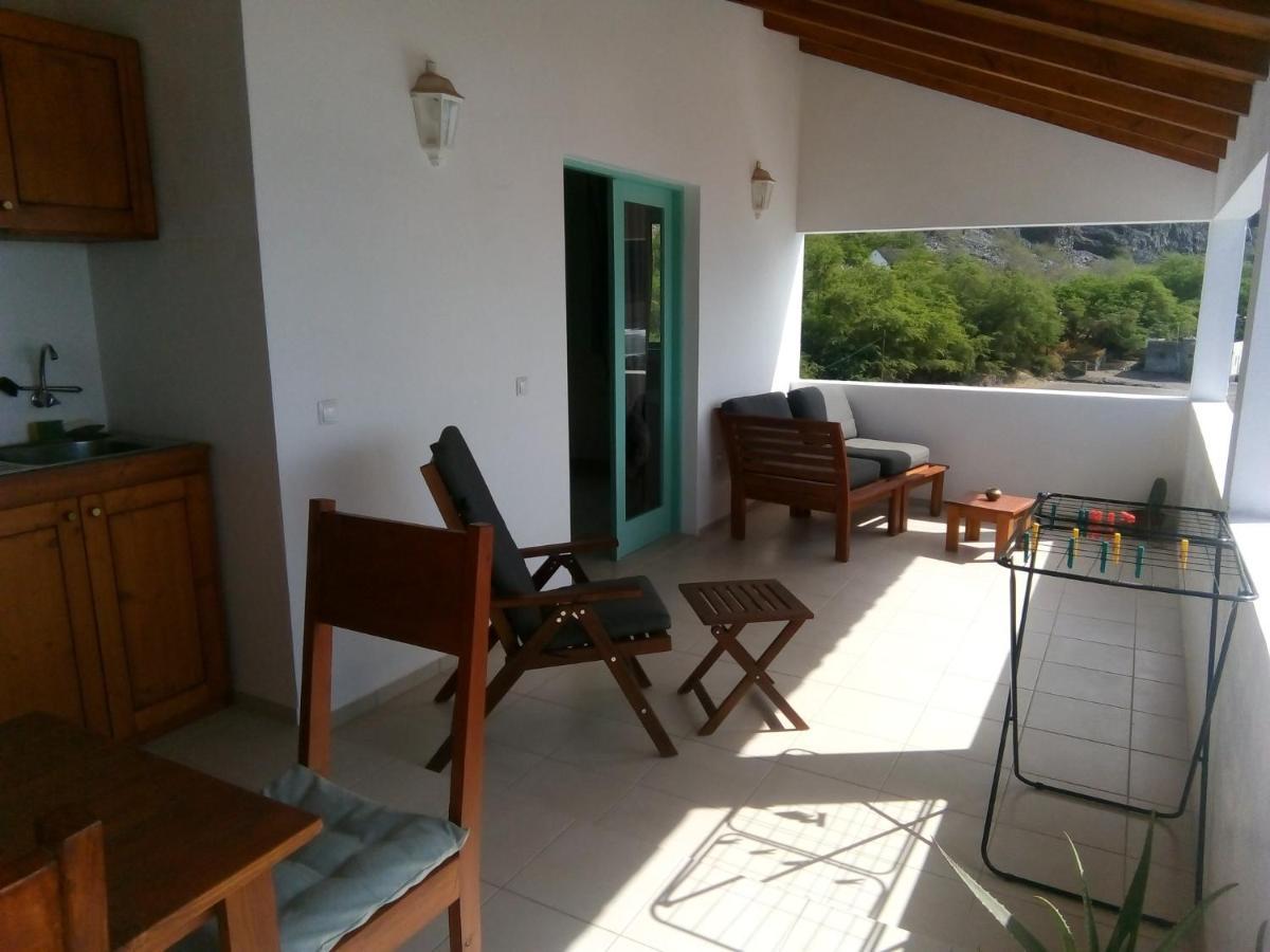 Casa Baobab Acomodação com café da manhã Seladinha Exterior foto